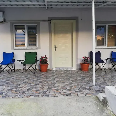 Vakantiehuis Alibaba Near Airport And Beach *